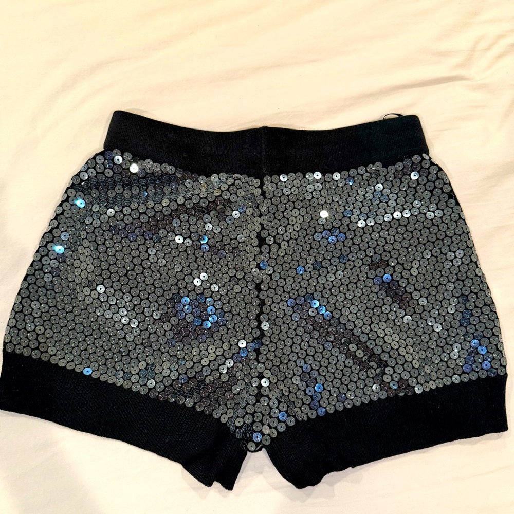 David Koma Sequins Knit Short in black - Picture 6 of 6